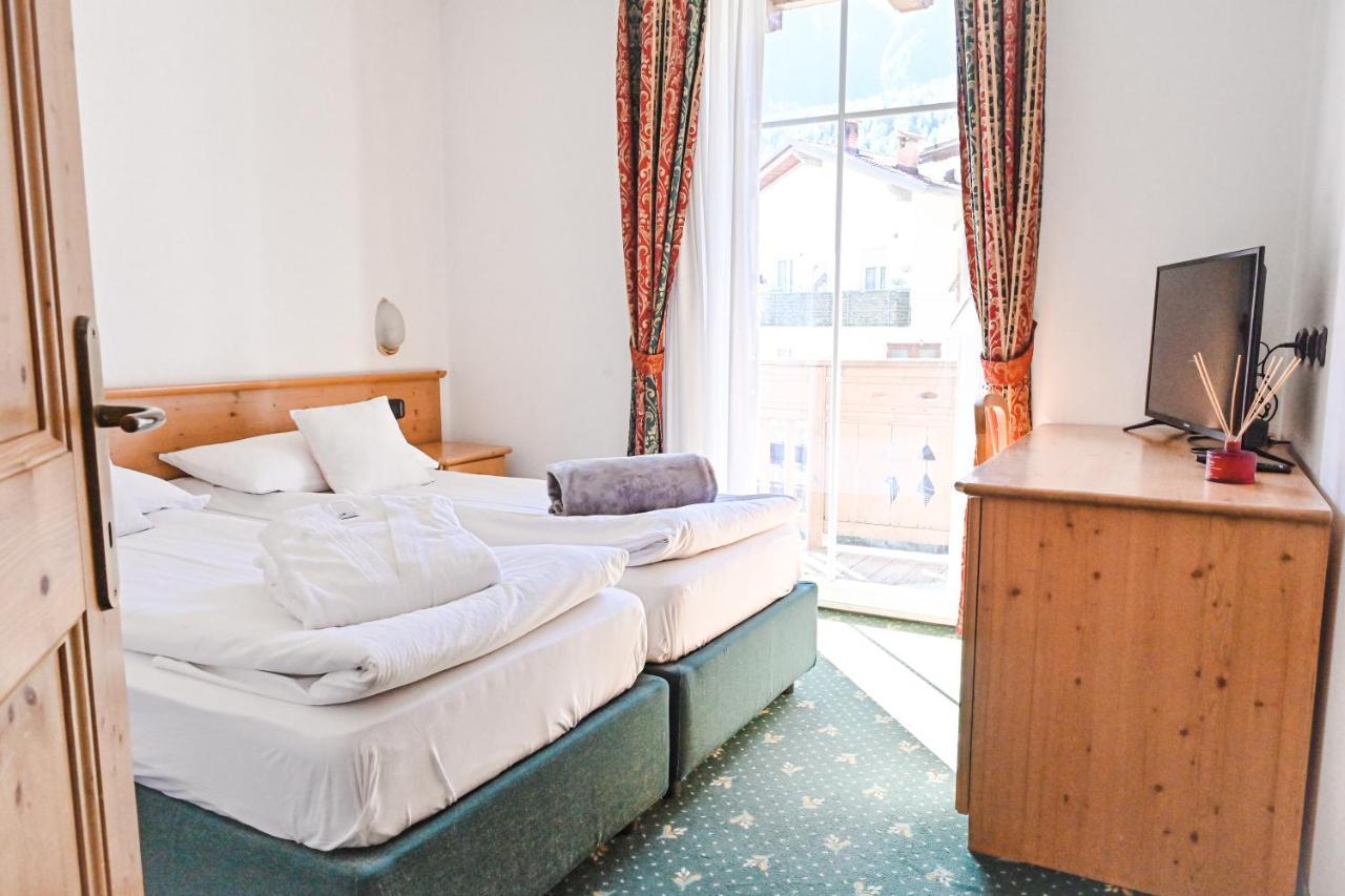 דימארו Alp Hotel Dolomiti מראה חיצוני תמונה