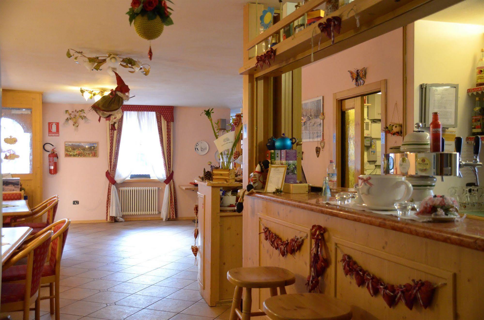 דימארו Alp Hotel Dolomiti מראה חיצוני תמונה
